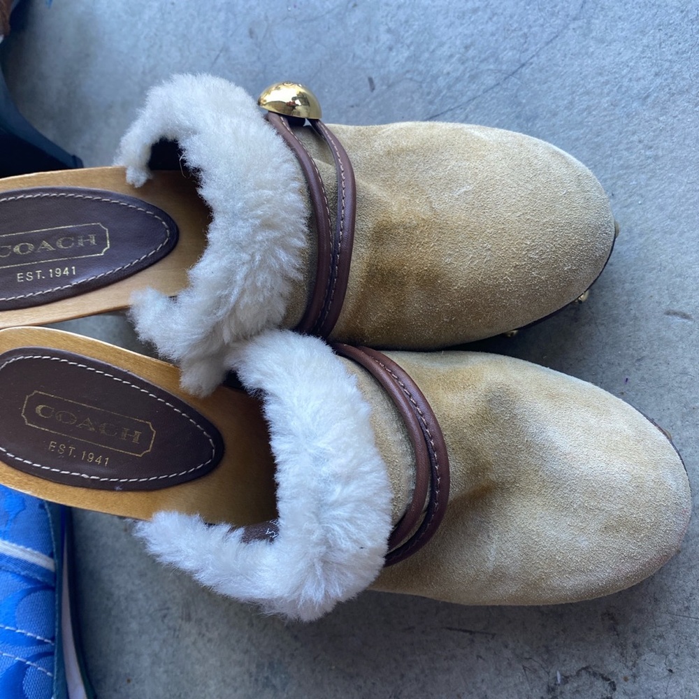 Coach Clogs - Picture 3 of 4
